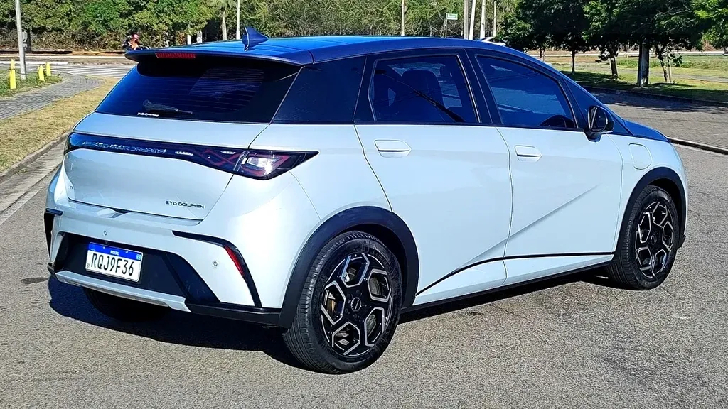 BYD Dolphin Plus - Imagem 2