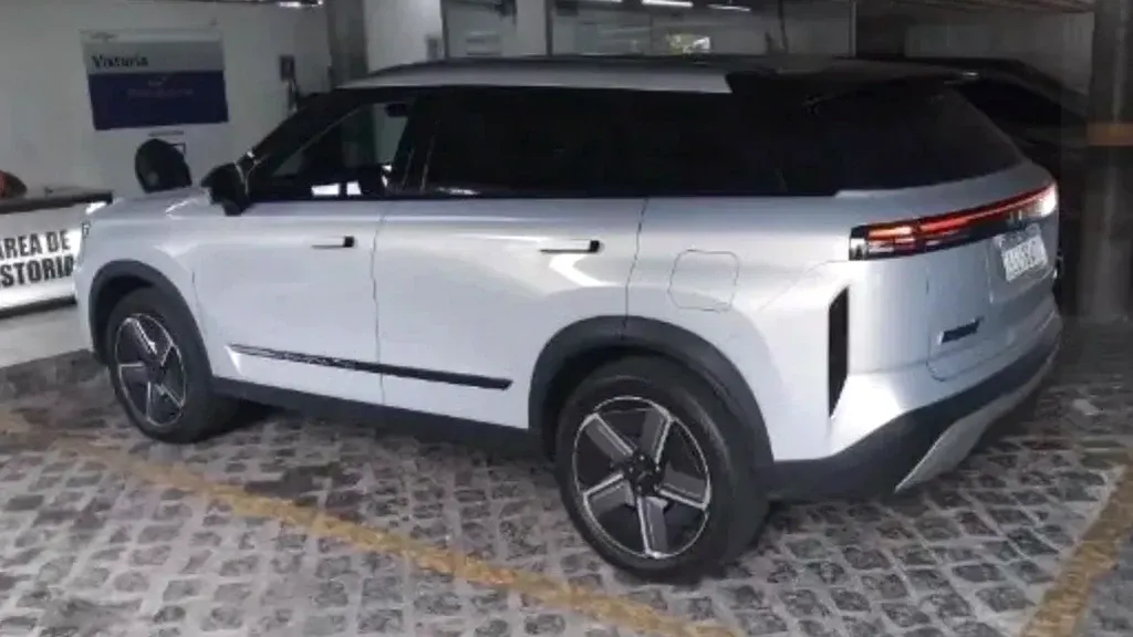 Chery Jaecoo J7 Plug-in Hybrid - Imagem 2