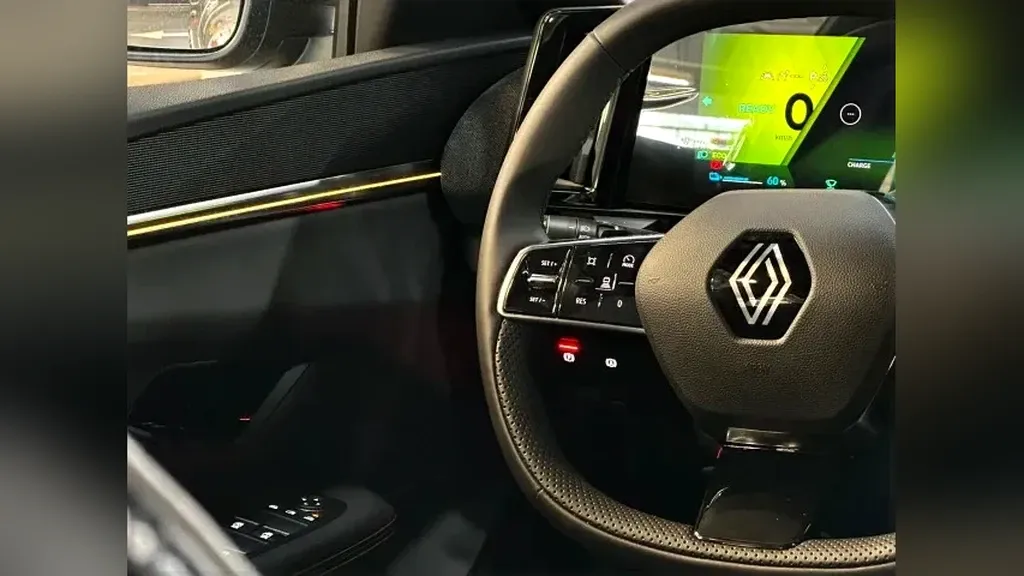 Renault Megane E-tech Electric - Imagem 10