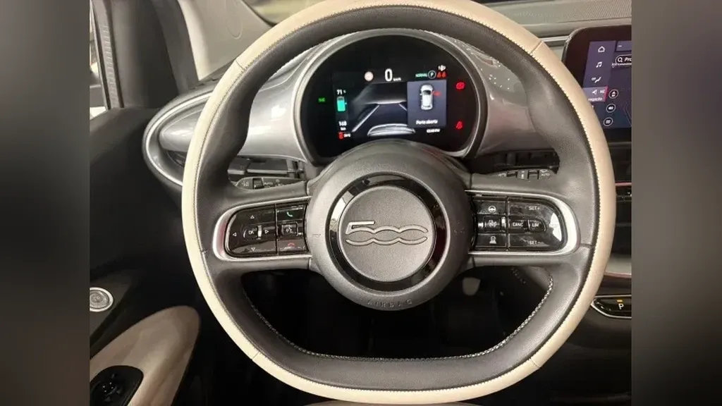 Fiat 500e - Imagem 18