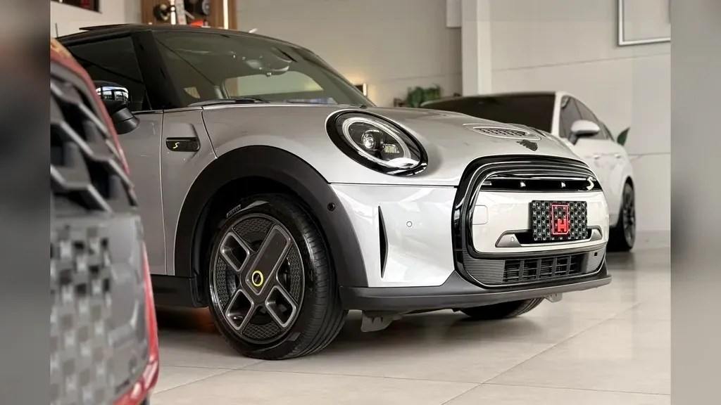 Mini Cooper SE - Imagem 2