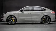 Porsche Cayenne E-hybrid - Miniatura 5