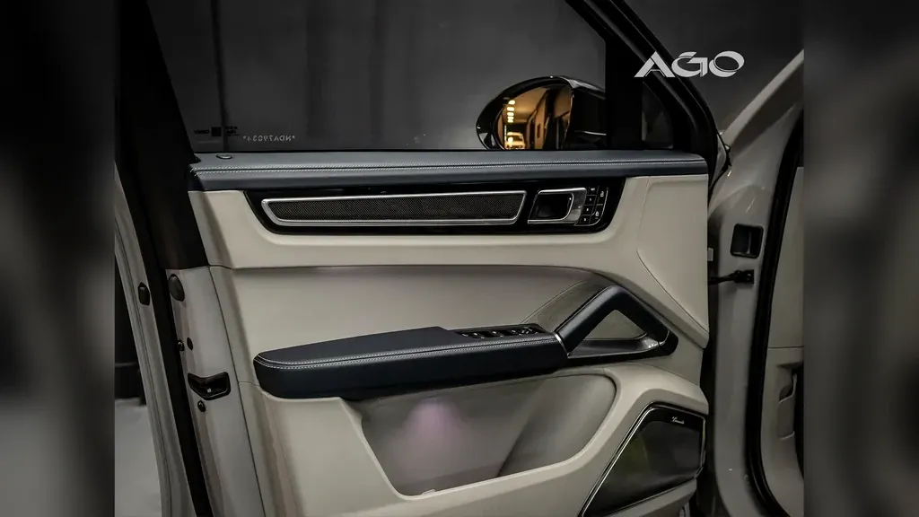 Porsche Cayenne E-hybrid - Imagem 10