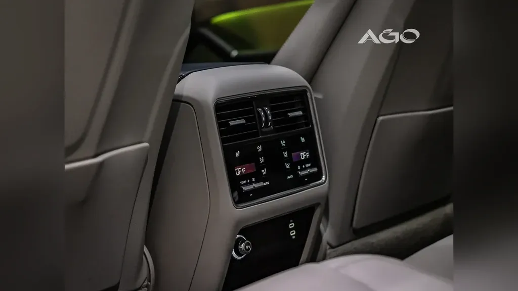 Porsche Cayenne E-hybrid - Imagem 13