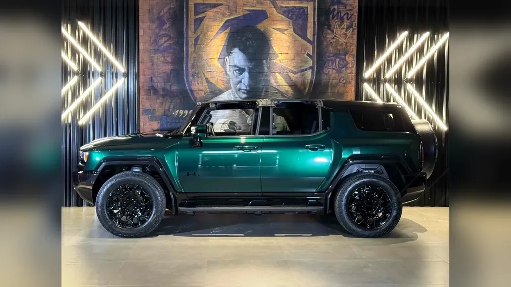GMC Hummer EV SUV - Imagem 9