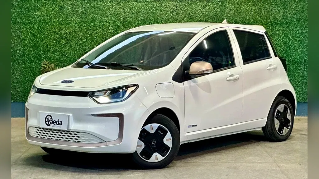 JAC E-JS1 - Imagem 2