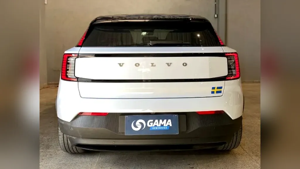 Volvo EX30 - Imagem 5