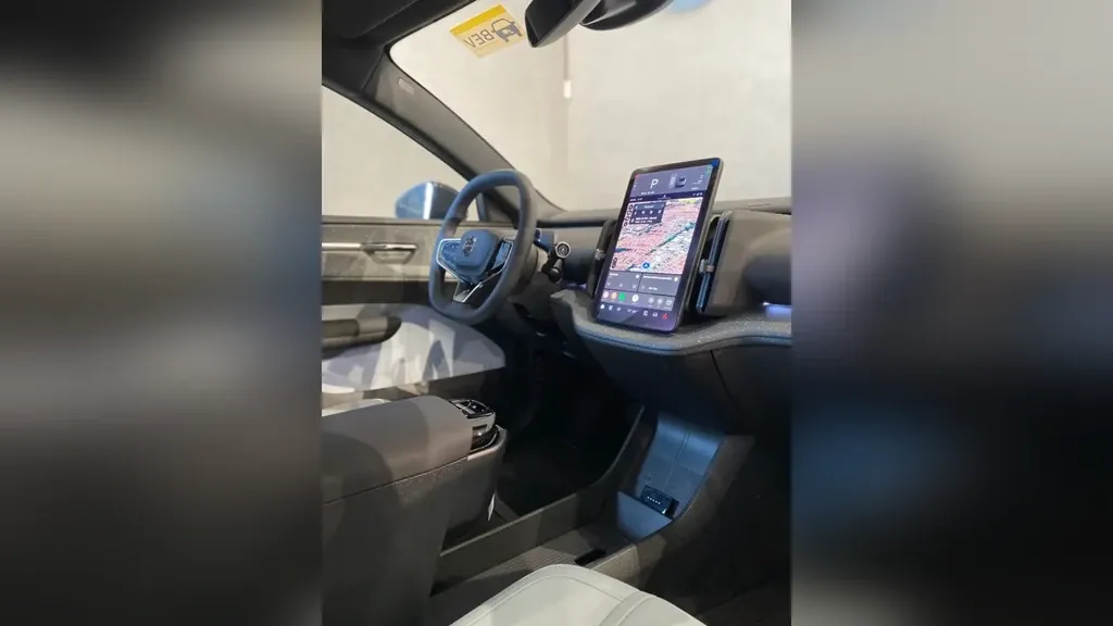 Volvo EX30 - Imagem 11