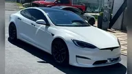 Tesla Model S - Miniatura 1