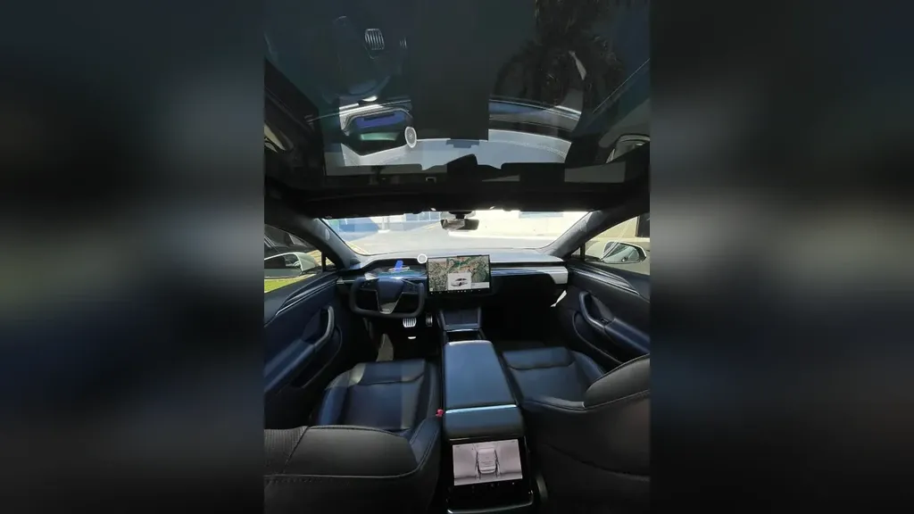 Tesla Model S - Imagem 10