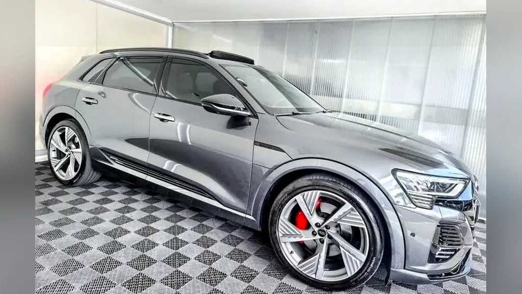 Audi Q8 E-tron - Imagem 4