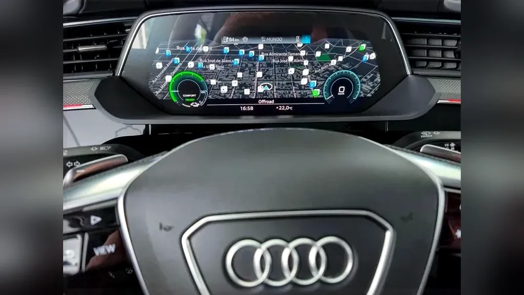 Audi Q8 E-tron - Imagem 11