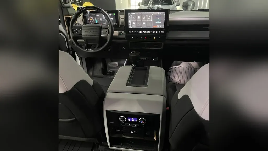 GMC Hummer EV Pickup - Imagem 2