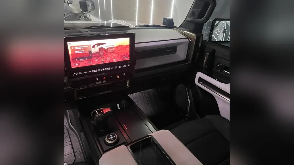 GMC Hummer EV Pickup - Imagem 4