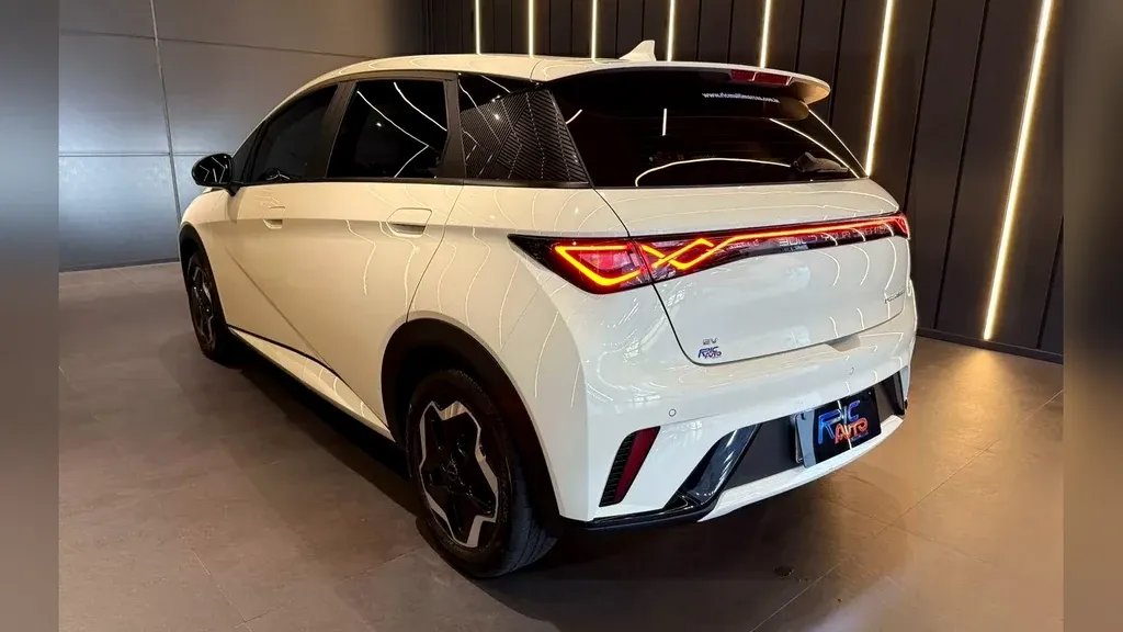 BYD Dolphin - Imagem 11