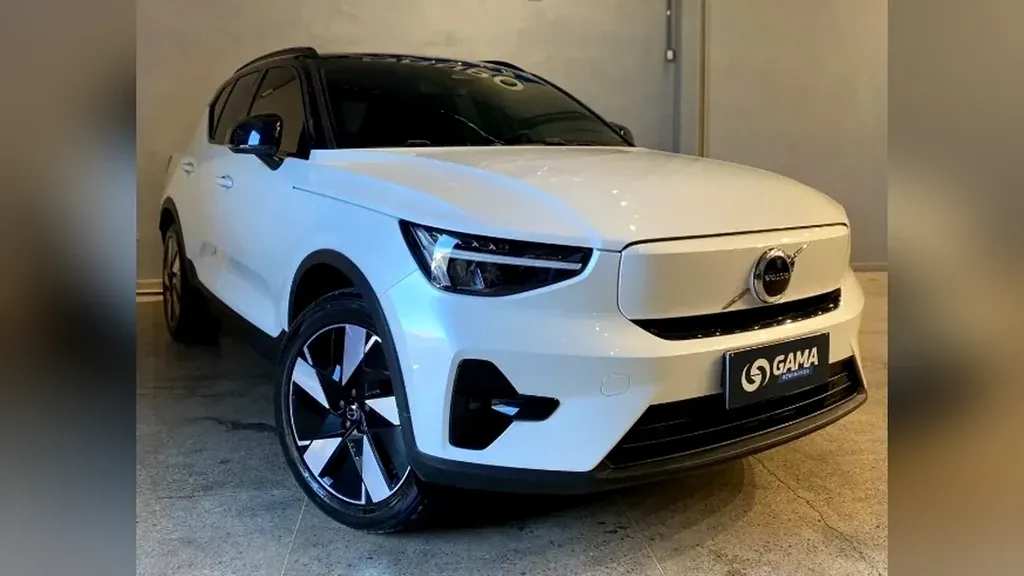 Volvo XC40 Recharge - Imagem 3