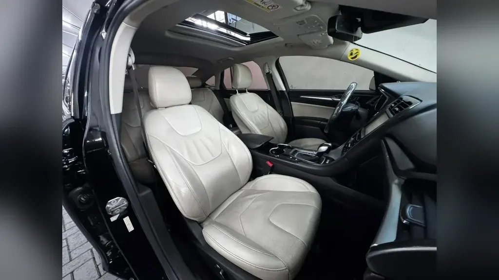 Ford Fusion - Imagem 3