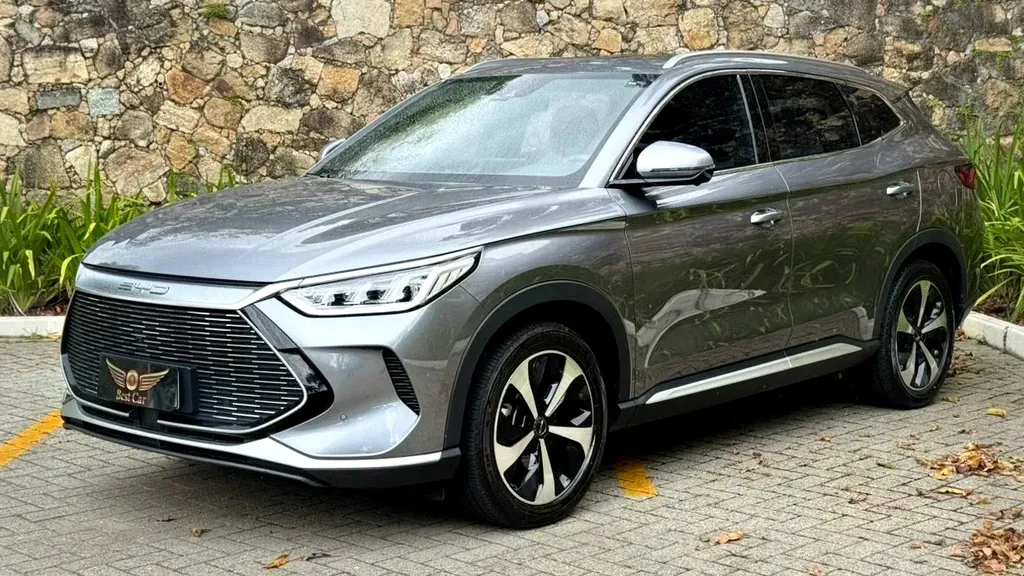 Foto de um byd song plus