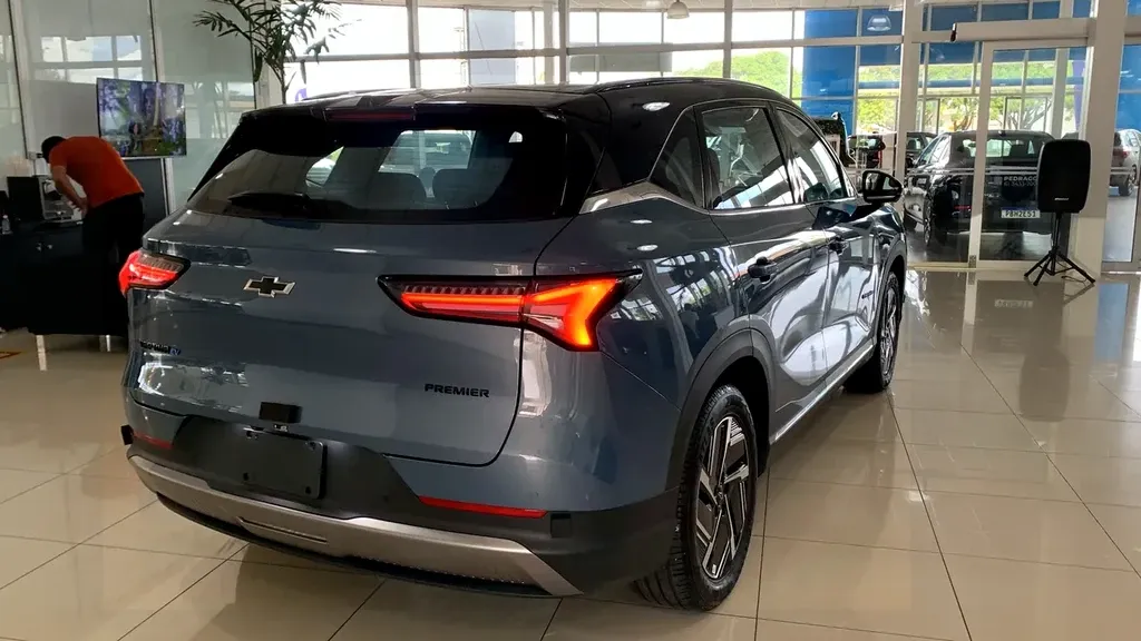 Chevrolet Captiva EV - Imagem 3