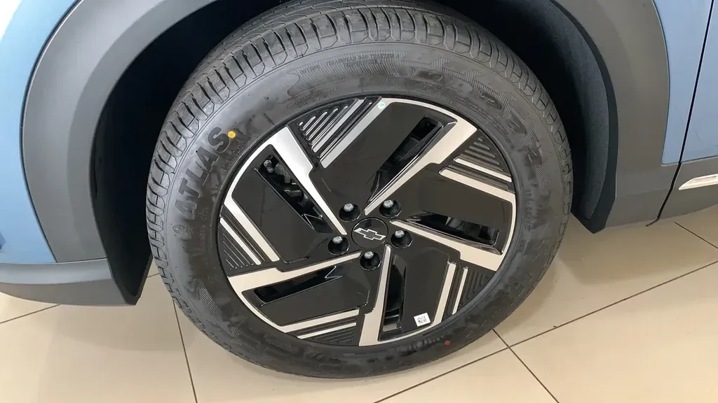 Chevrolet Captiva EV - Imagem 13