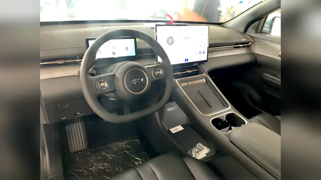 Chevrolet Captiva EV - Imagem 17