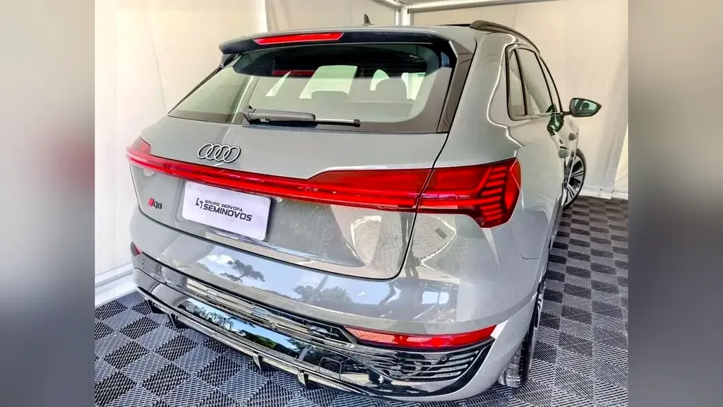 Audi Q8 E-tron - Imagem 8