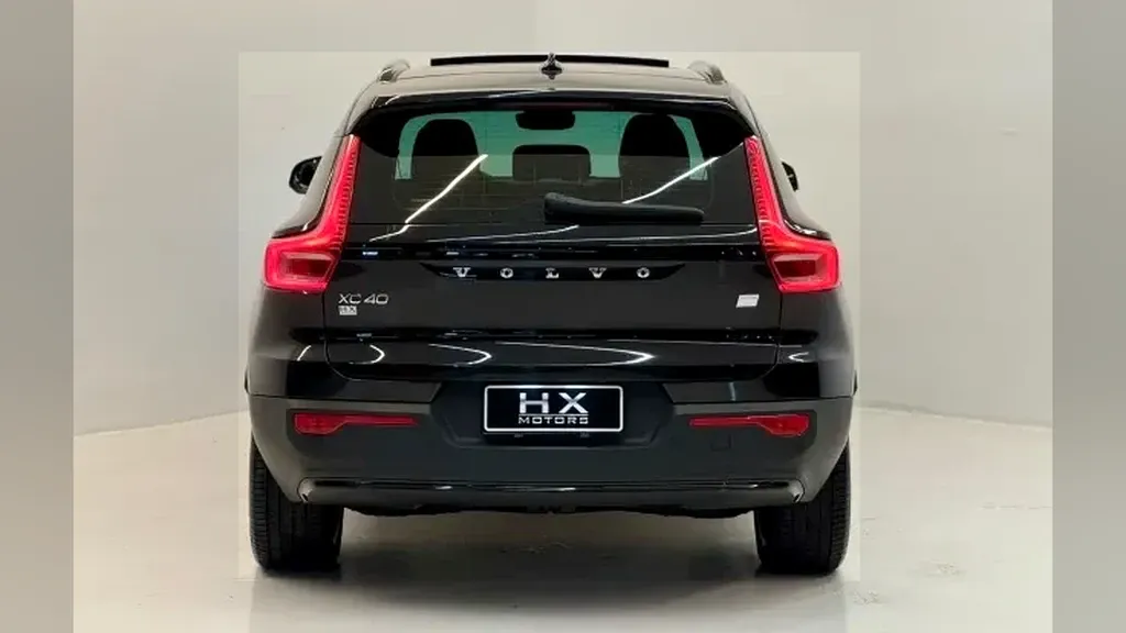 Volvo XC40 Recharge - Imagem 5