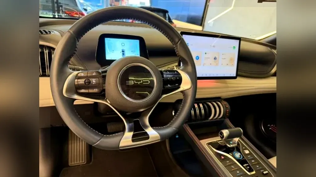 BYD Yuan Plus - Imagem 14