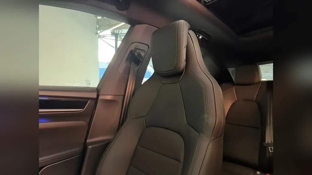 Porsche Macan - Imagem 18