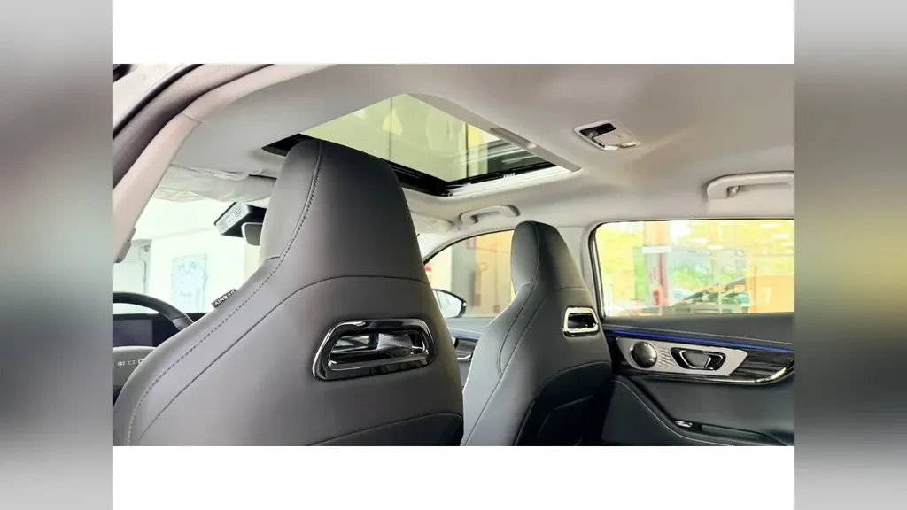 Omoda E5 - Imagem 11