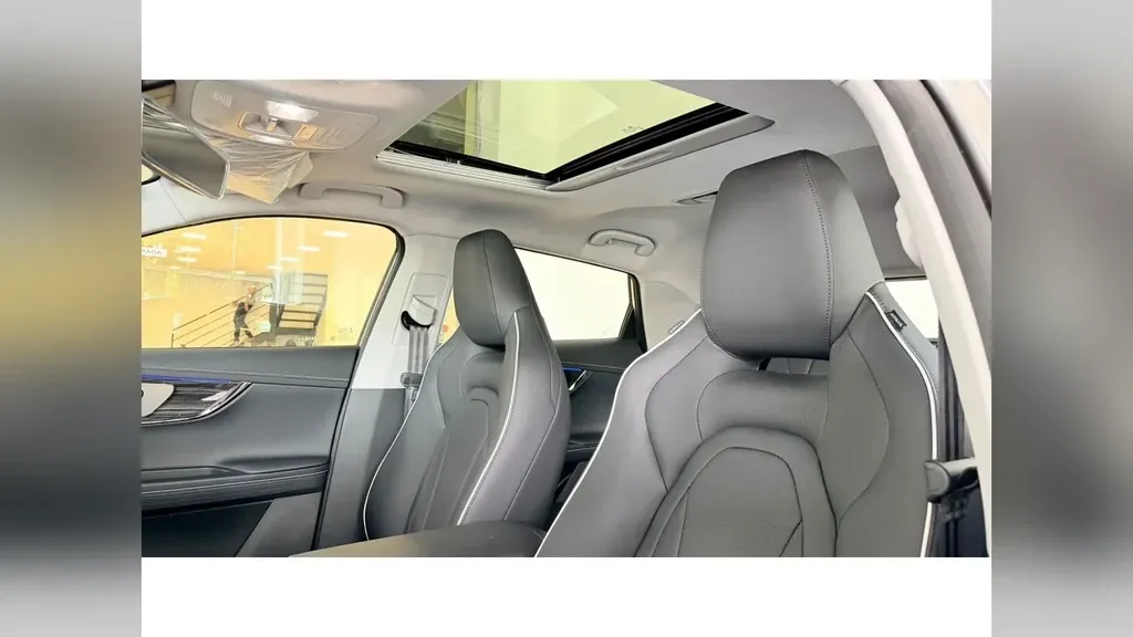 Omoda E5 - Imagem 12