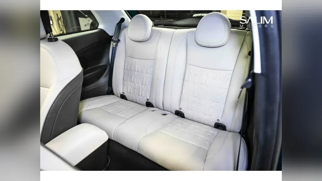 Fiat 500e - Imagem 8