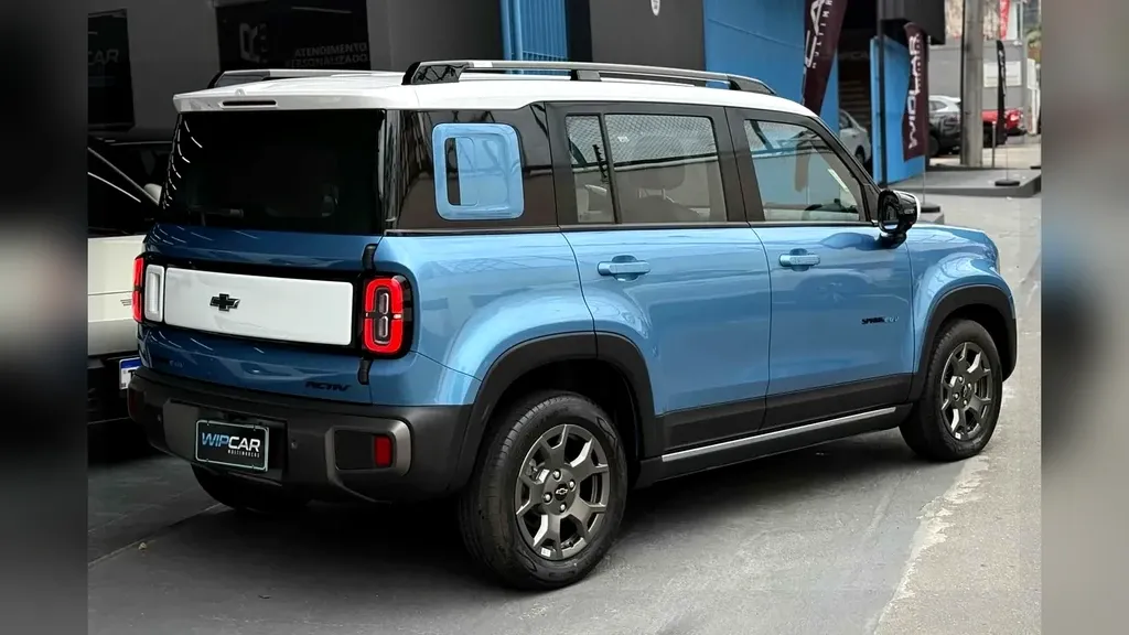 Chevrolet Spark Euv - Imagem 17