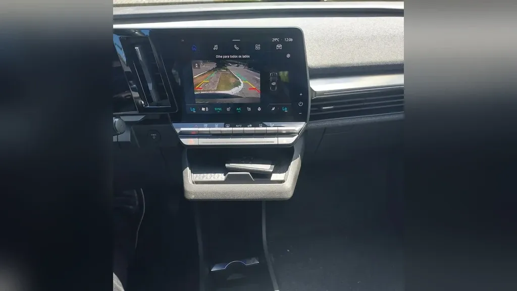 Renault Megane E-tech Electric - Imagem 6