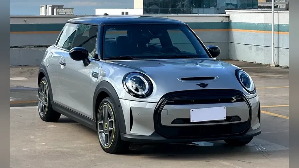 Mini Cooper SE - Imagem 2