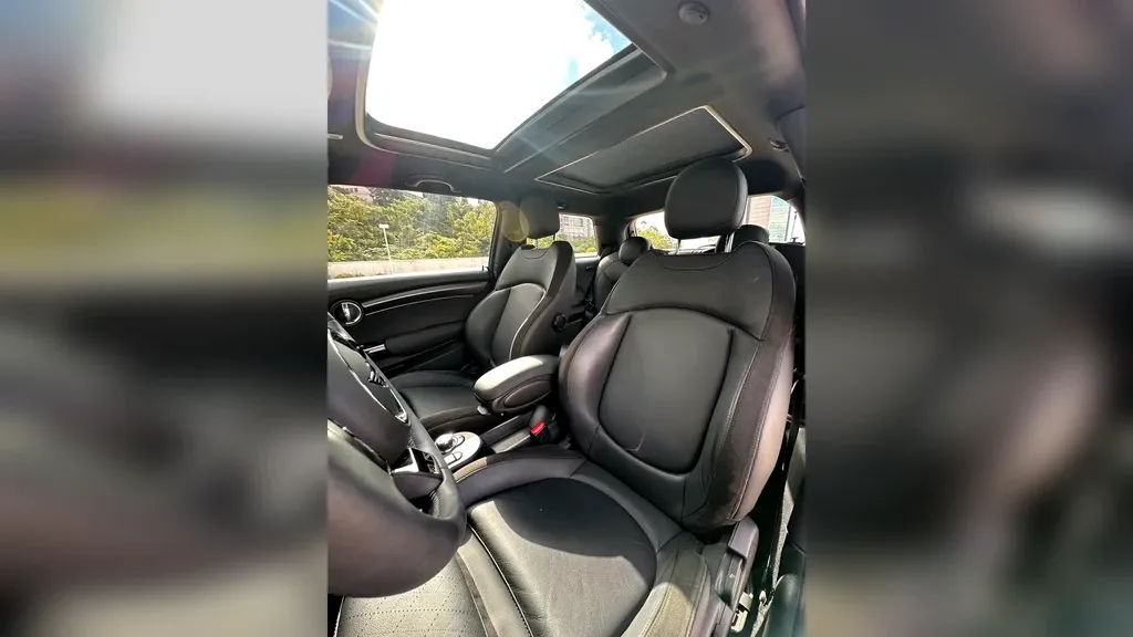 Mini Cooper SE - Imagem 9