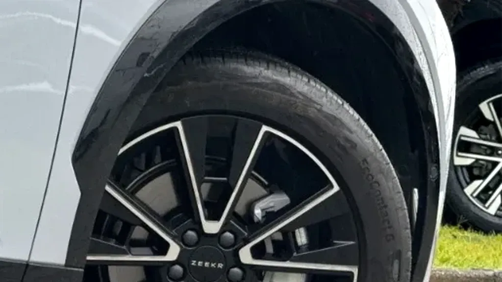 Zeekr X - Imagem 12