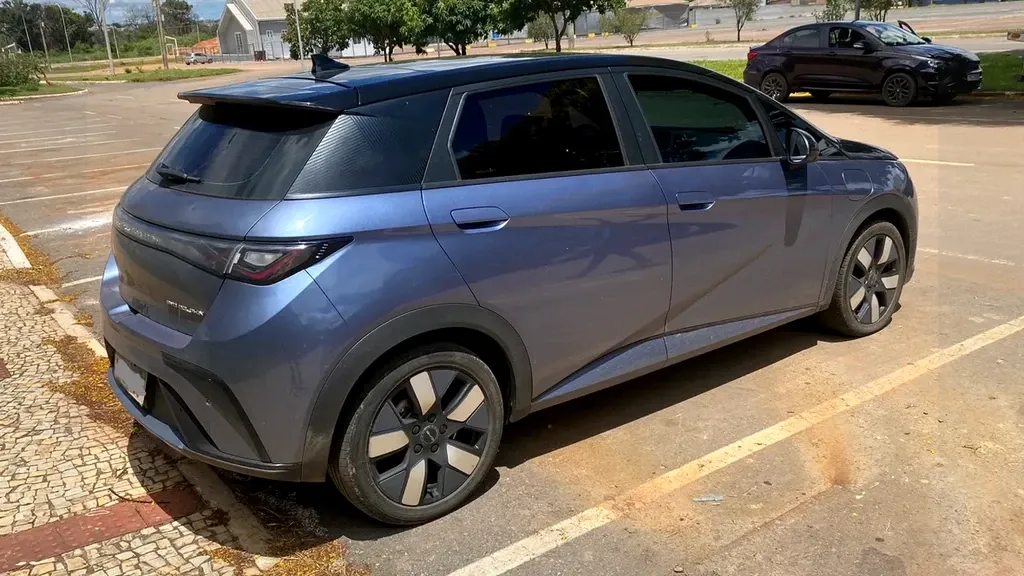 BYD Dolphin Plus - Imagem 3