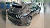 Ford Mustang Mach-e - Miniatura 3