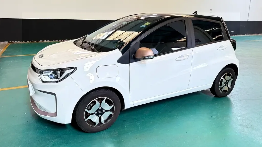 Foto de um jac e-js1