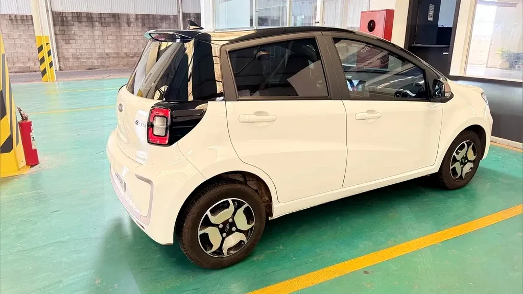 JAC E-JS1 - Imagem 5