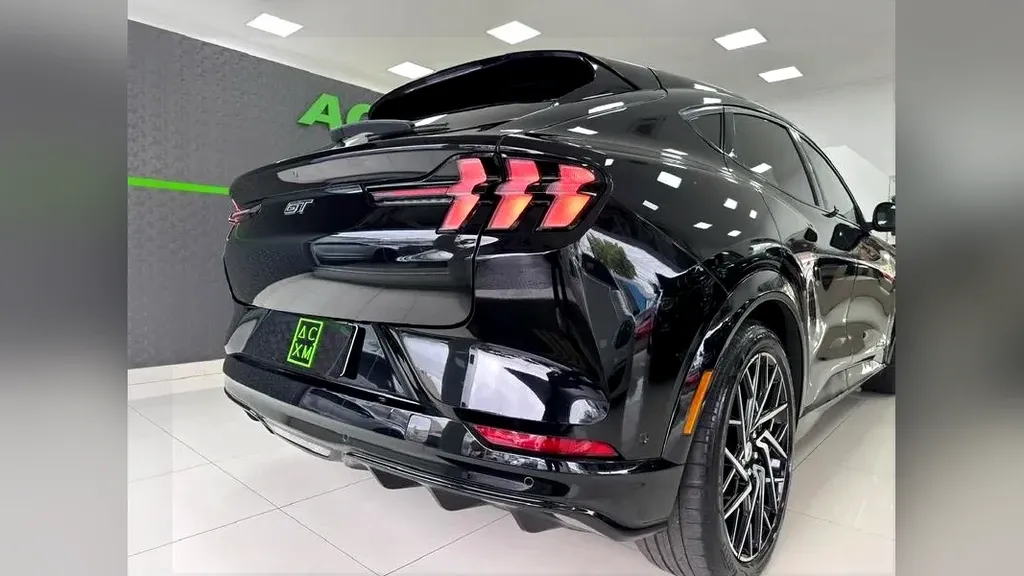 Ford Mustang Mach-e - Imagem 5