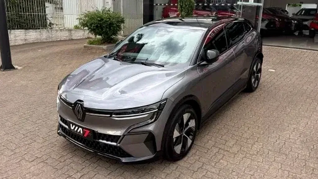 Renault Megane E-tech Electric - Imagem 7