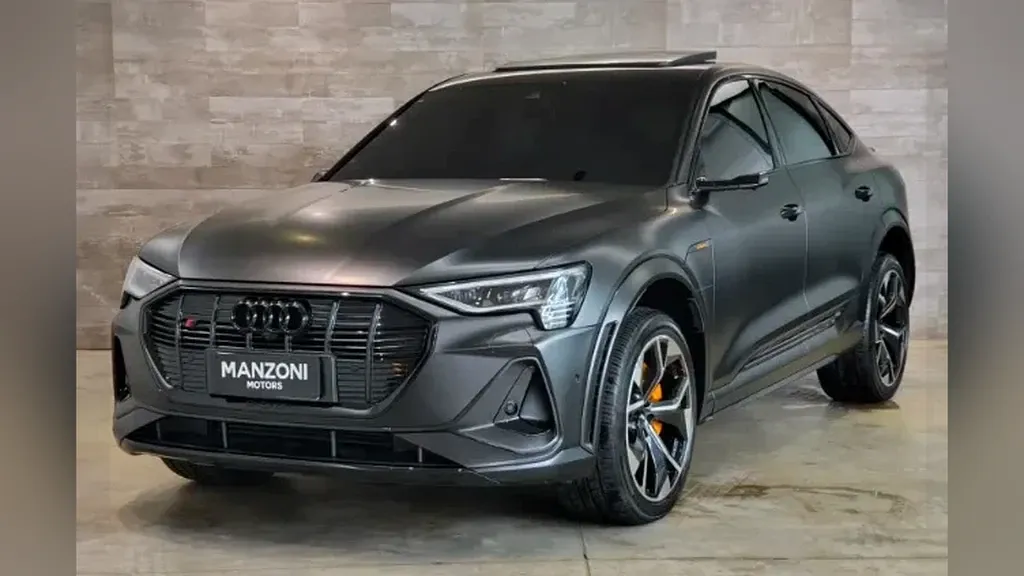 Foto de um audi e-tron s sportback
