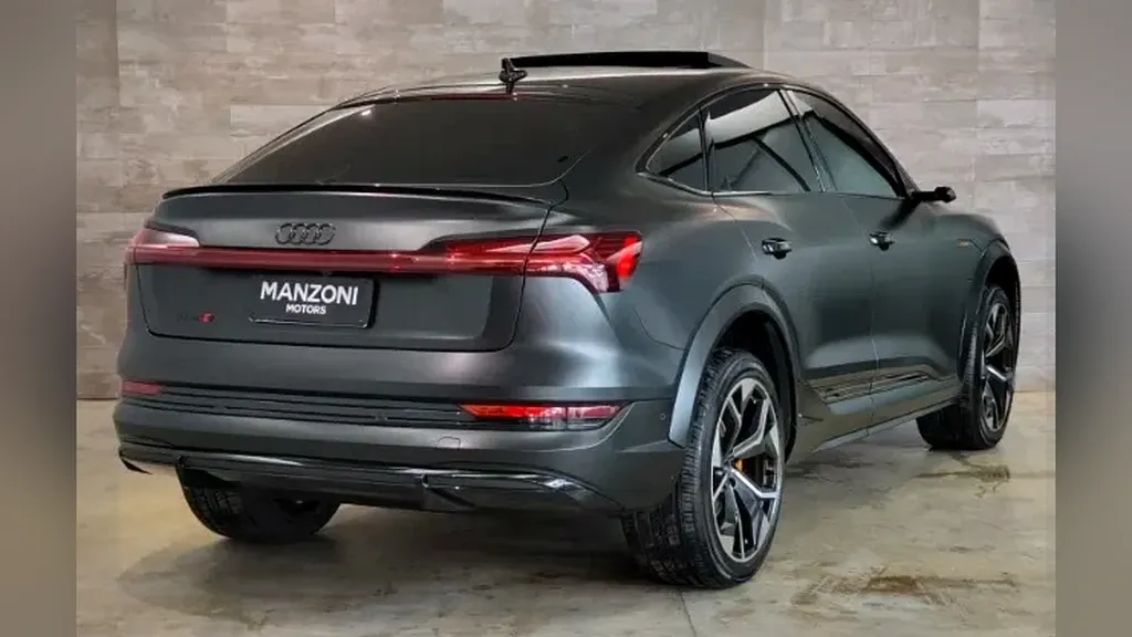 Audi E-tron S Sportback - Imagem 4