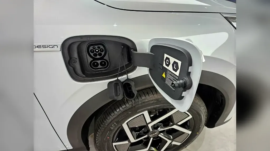 BYD Yuan Plus - Imagem 10