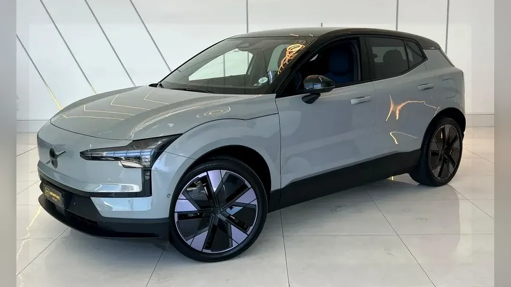 Foto de um volvo ex30