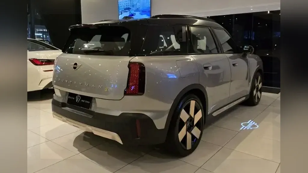 Mini Countryman SE All4 - Imagem 4
