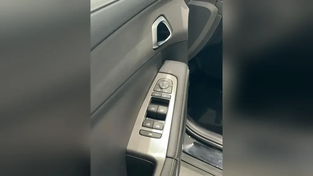 BYD Yuan Pro - Imagem 13