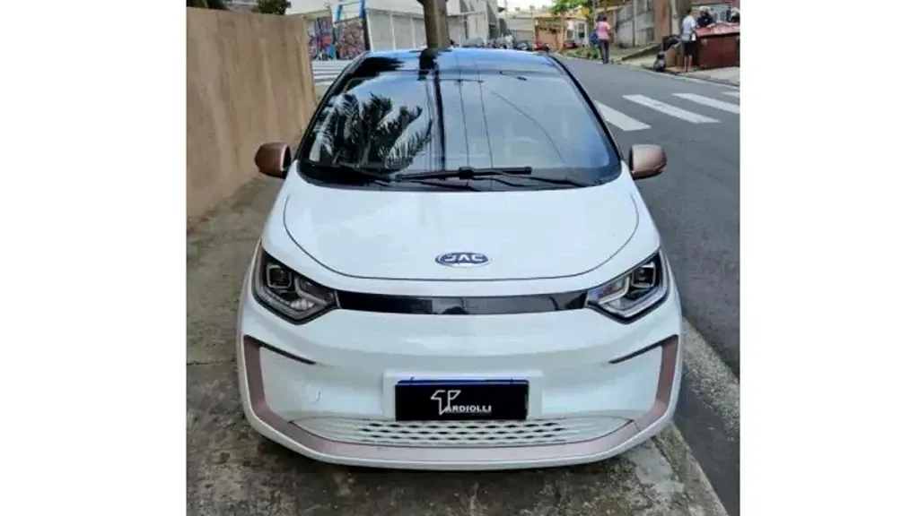 JAC E-JS1 - Imagem 2